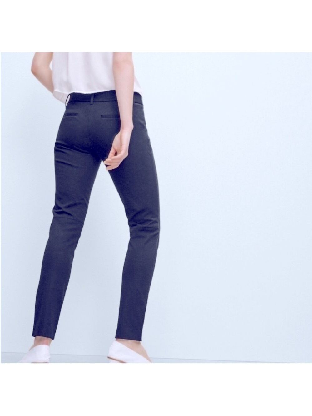 Aritzia Babaton Ellis Pants Navy, Bi-Stretch, size 2 - Picture 3 of 16